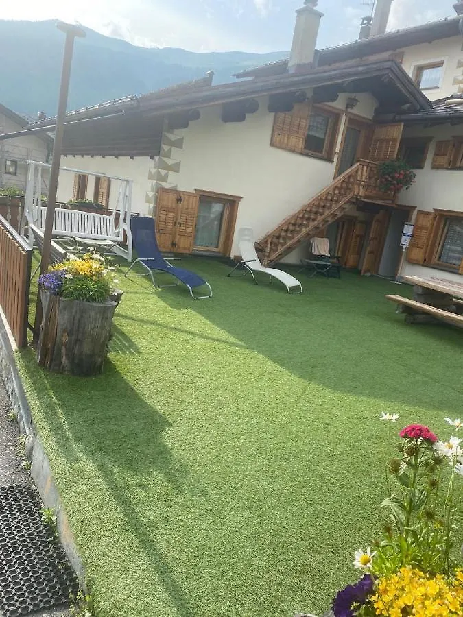 Baita Lorella Mirtillo Livigno Italy
